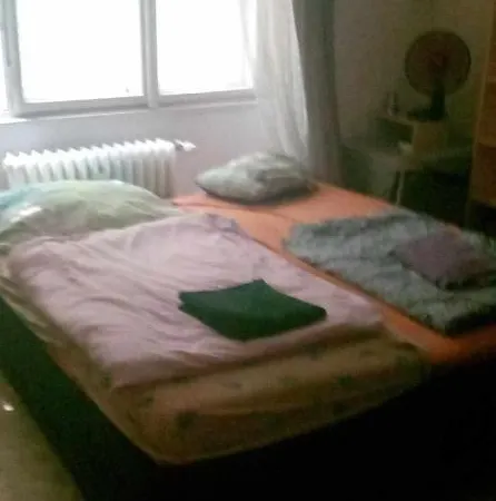 Flat 18 Minutes From Vaclavske Namesti Prague Exterior photo