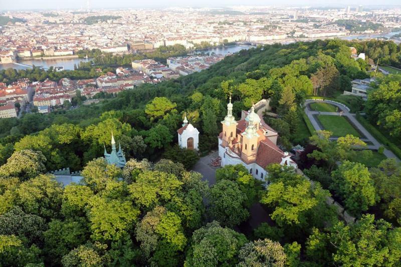 Flat 18 Minutes From Vaclavske Namesti * Прага